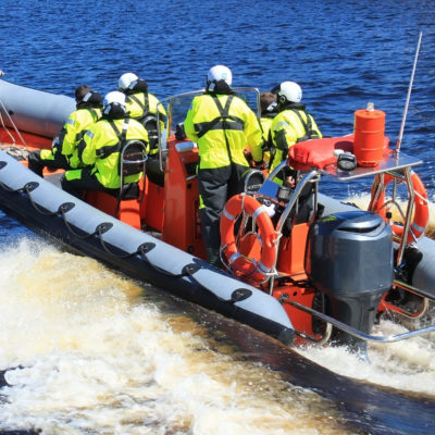 Sea rescue on the gum boat